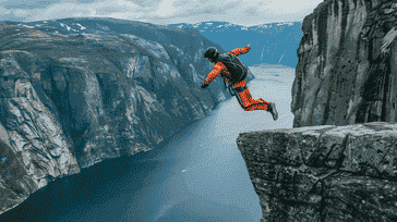 Exploring Different Parachuting Disciplines: Skydiving, BASE Jumping, and More