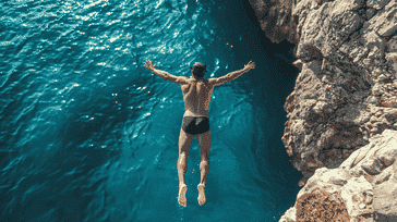 Facing Challenges: Overcoming Fears and Pushing Limits in Extreme Diving